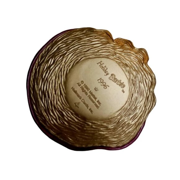 Hallmark Keepsake Ornament HOLIDAY BARBIE vintage 1996 QX15371 Original Box - Picture 9 of 9